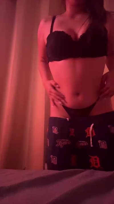 Greyskk Cam4 cam model