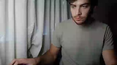 GringoDelicius live cam on Cam4
