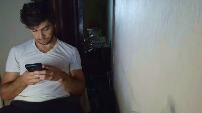 GringoDelicius live cam on Cam4