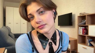 GriselCuneo live cam on Cam4