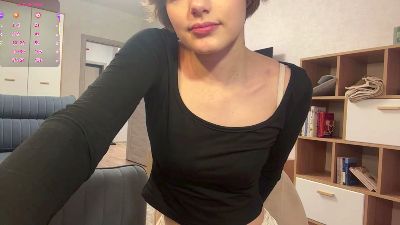 GriselCuneo live cam on Cam4