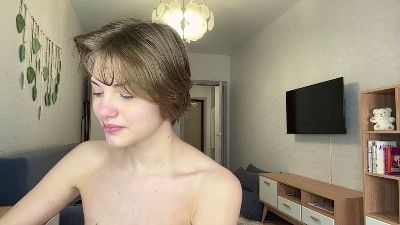 GriselCuneo live cam on Cam4