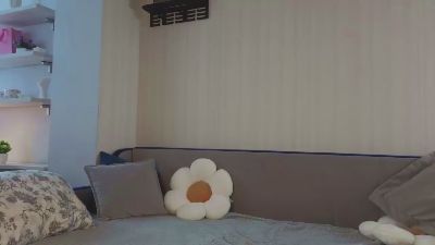 GriseldaPinneo live cam on Cam4