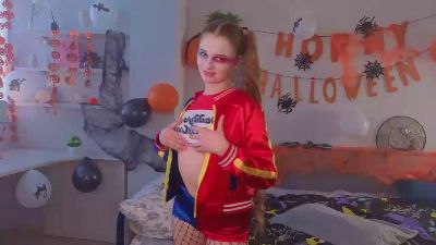 GriseldaPinneo live cam on Cam4