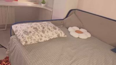 GriseldaPinneo live cam on Cam4