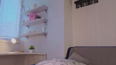 GriseldaPinneo live cam on Cam4