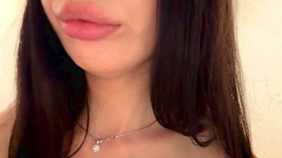 GriseldaRudeen live cam on Cam4