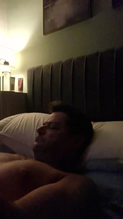 GuapetonBCN1966 live cam on Cam4