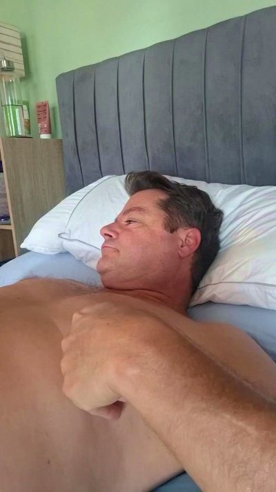 GuapetonBCN1966 live cam on Cam4