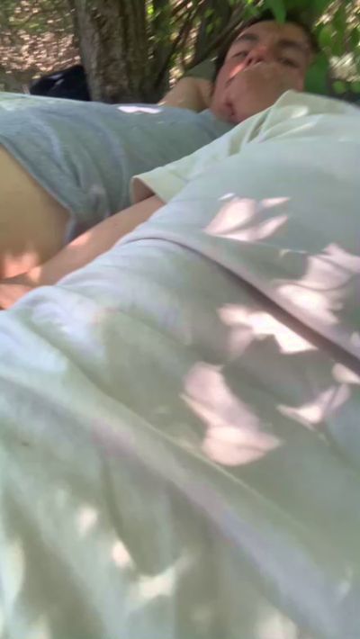 Guau21cm live cam on Cam4