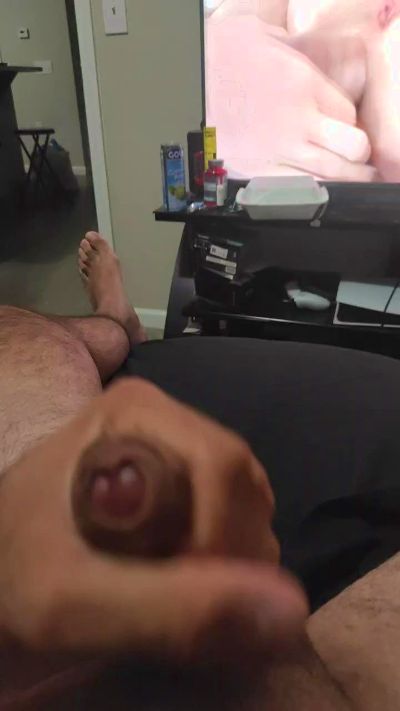 Gucho live cam on Cam4