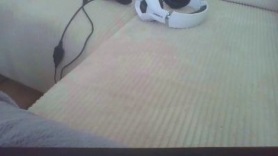 Guesh72 live cam on Cam4
