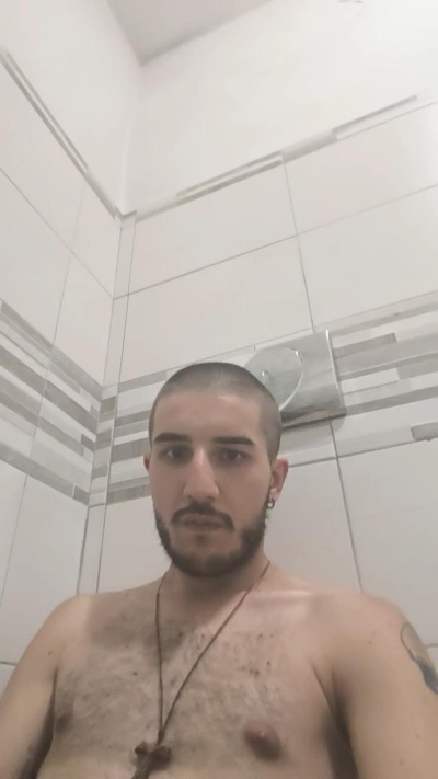 Gufetto99 live cam on Cam4