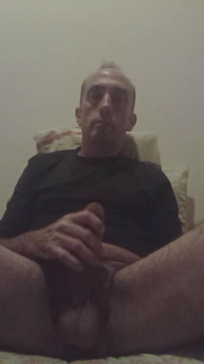 Gugacarioca live cam on Cam4