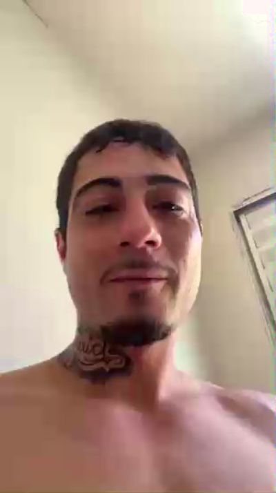 Gui20cm live cam on Cam4