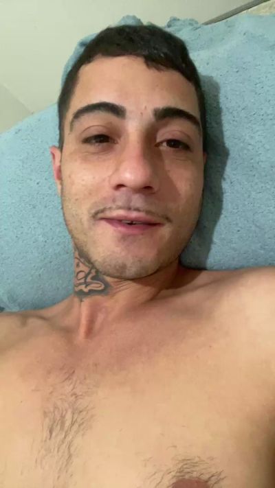Gui20cm live cam on Cam4