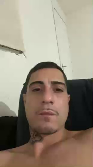 Gui20cm live cam on Cam4