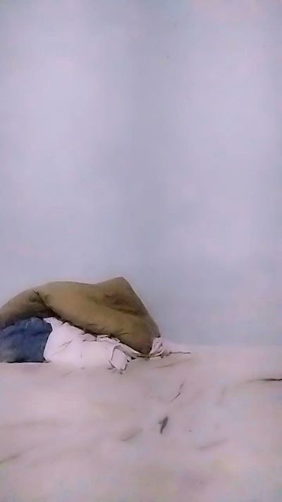 Guillesex777 live cam on Cam4