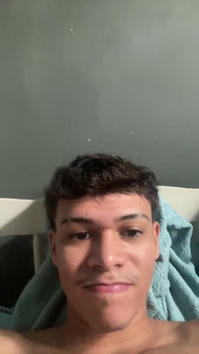 Guizadacarioca live cam on Cam4