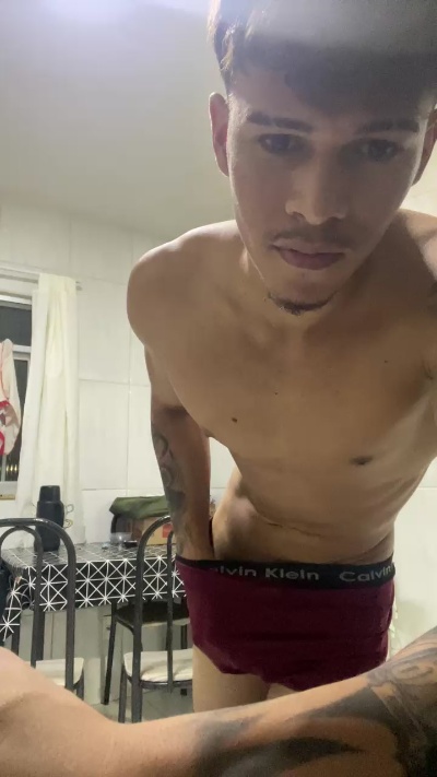 Guizadacarioca live cam on Cam4