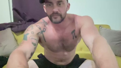 GunnerStone live cam on Cam4