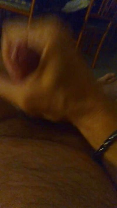Gustami live cam on Cam4