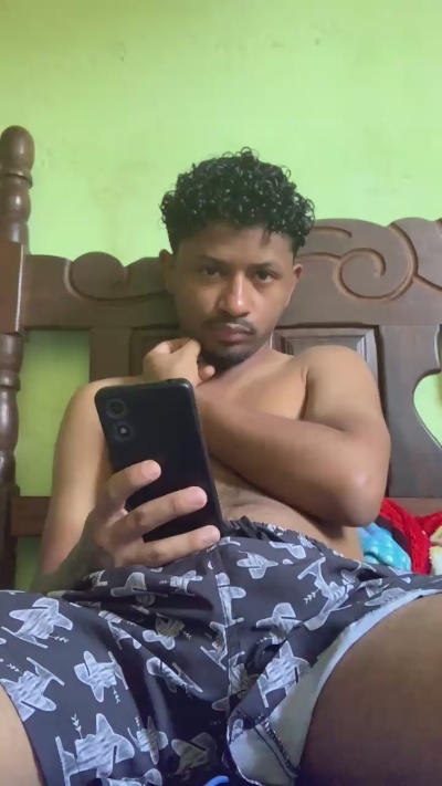 Gustavo3624 live cam on Cam4