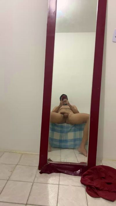 Gustavogadshil live cam on Cam4