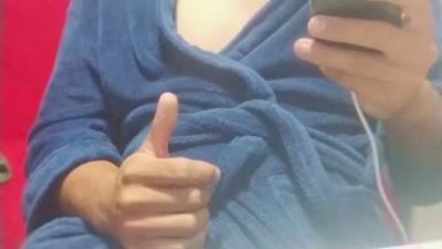 Gustavorweb live cam on Cam4