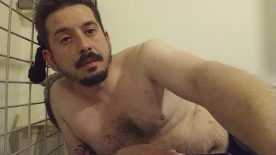 GutsXbsk live cam on Cam4