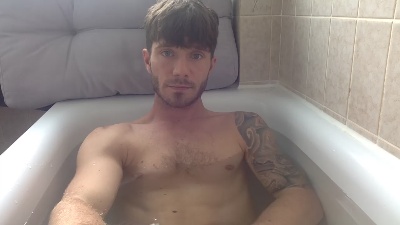 GuyFromNextDoor live cam on Cam4