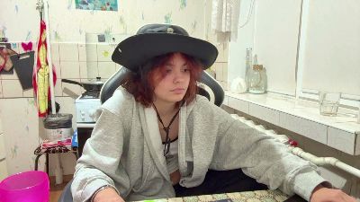 GwendaDesilva live cam on Cam4