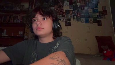 GwendaDesilva live cam on Cam4