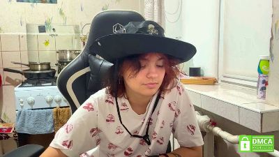GwendaDesilva live cam on Cam4