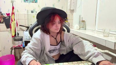 GwendaDesilva live cam on Cam4