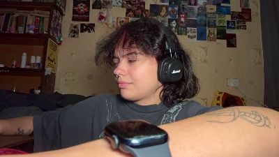 GwendaDesilva live cam on Cam4