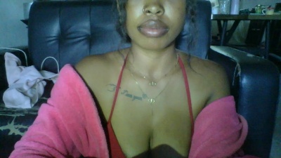 Gyalemasquee live cam on Cam4