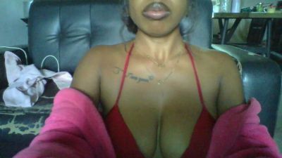 Gyalemasquee live cam on Cam4