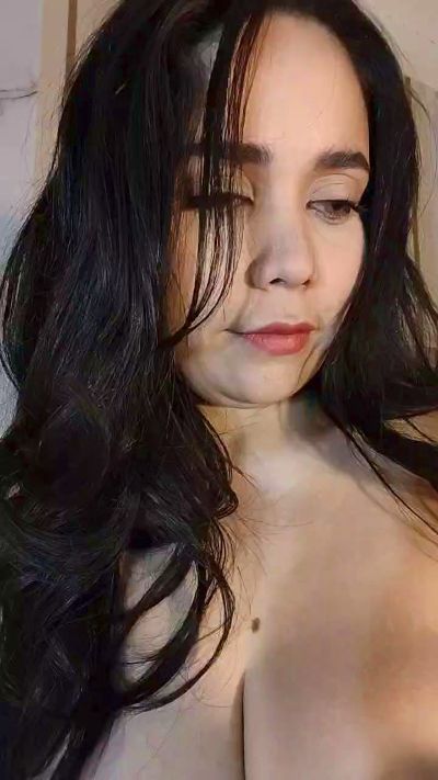 GybergMuse live cam on Cam4