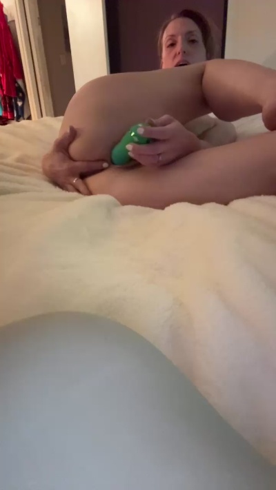 https://snapshots.xcdnpro.com/thumbnails/GypsieGirl22?s=xuj4gBb8DGk+J+FEmDJL86B9vLKVTEebAG91NHPcxNk= Live Cam4 Model