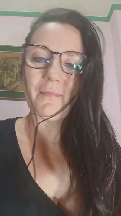 HAIRY_PUSSY_fr live cam on Cam4