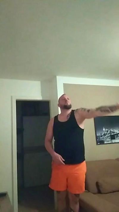 HAMC81CHIEMSEE live cam on Cam4