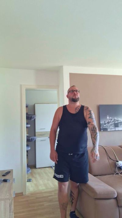 HAMC81CHIEMSEE live cam on Cam4