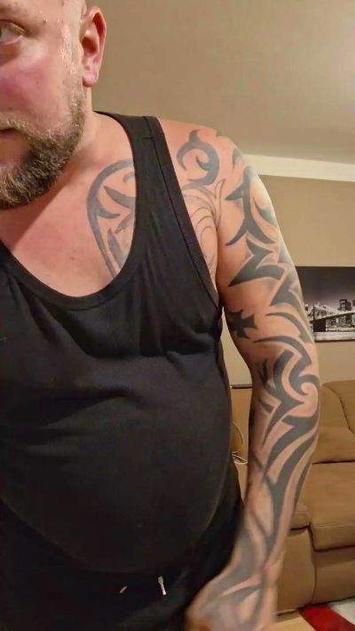HAMC81CHIEMSEE live cam on Cam4