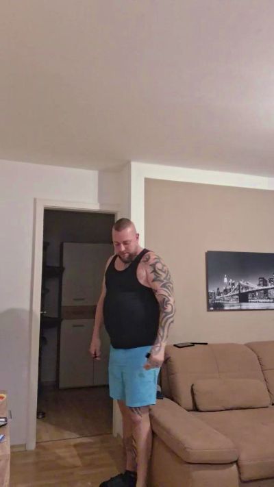 HAMC81CHIEMSEE live cam on Cam4