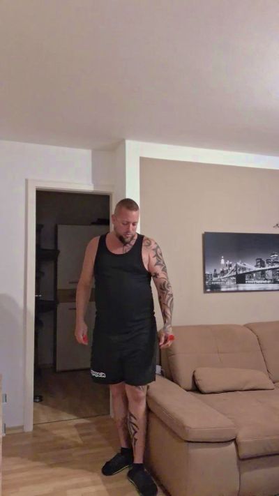 HAMC81CHIEMSEE live cam on Cam4