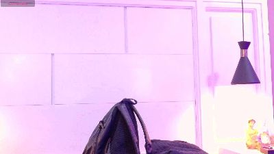 HANAWINCHESTER live cam on Cam4