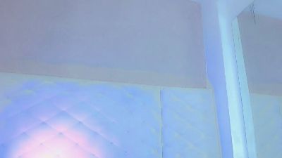 HANNA_QUEEN9 live cam on Cam4