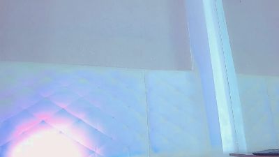 HANNA_QUEEN9 live cam on Cam4