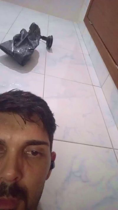 HCarioca24Cm2 live male webcam from Brazil